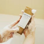 فوم شستشوی صورت اسکین 1004 مدل Madagascar Centella Ampoule Foam حجم 125 میل